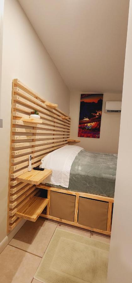 Private Aparment Studio In The Hard Of Miami Unit # 6 Opa-locka Kültér fotó